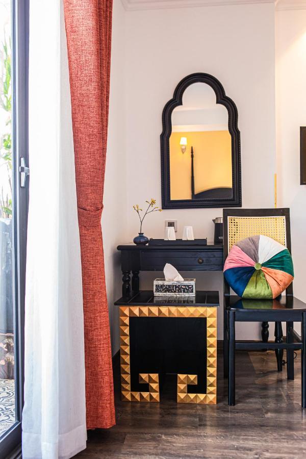 Hanoi Center Silk Boutique Hotel & Travel Bagian luar foto