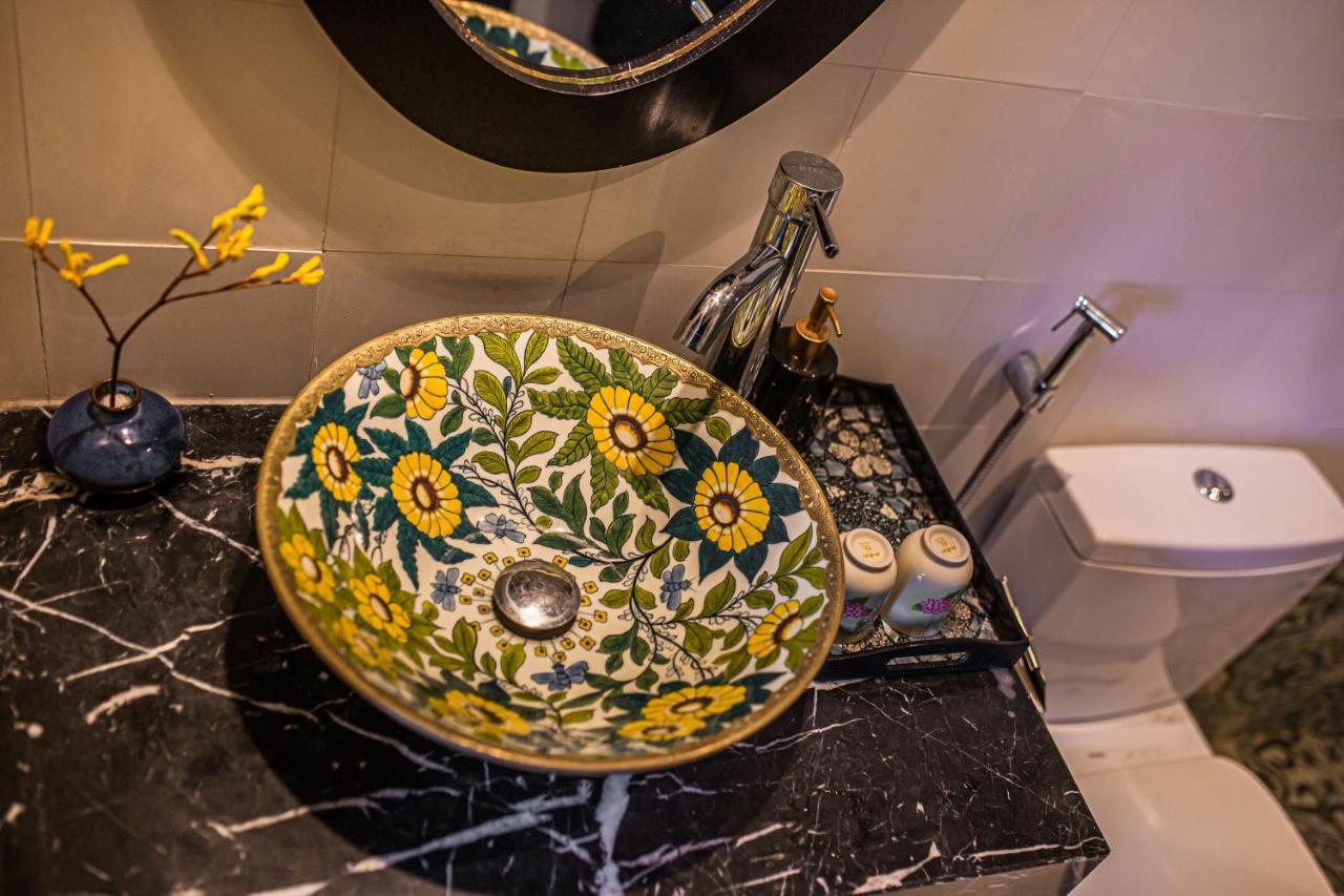 Hanoi Center Silk Boutique Hotel & Travel Bagian luar foto